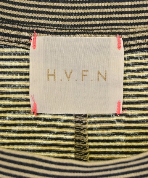 H.V.F.N เสื้อยืด/เสื้อท็อปส์
