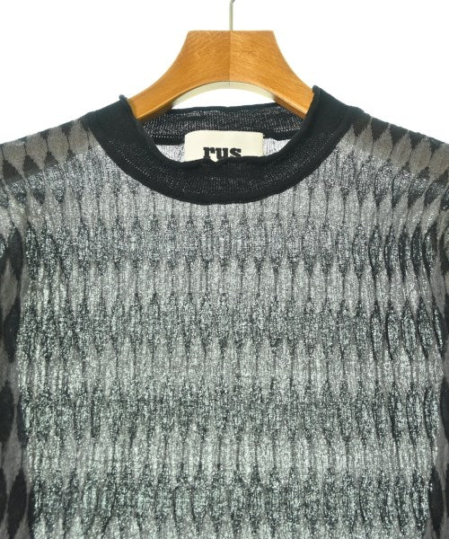 RUS เสื้อกันหนาว