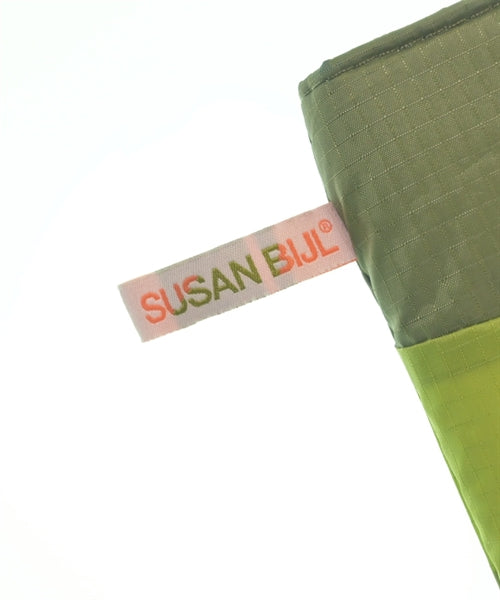 SUSAN BIJL คลัตช์