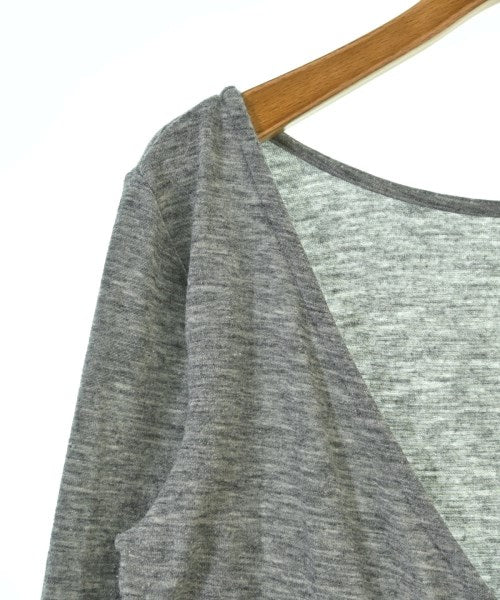 HEREIAM เสื้อยืด/เสื้อท็อปส์