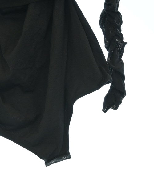 FETICO เสื้อยืด/เสื้อท็อปส์