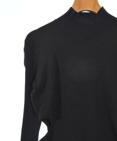 FETICO เสื้อกันหนาว