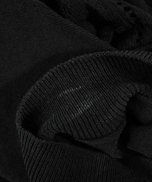FETICO เสื้อกันหนาว