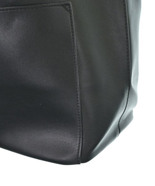 GUSCIO กระเป๋าสะพาย
