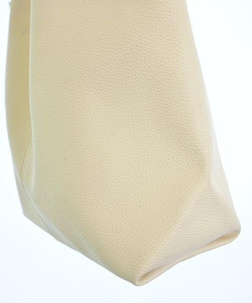 GUSCIO กระเป๋าถือขนาดใหญ่
