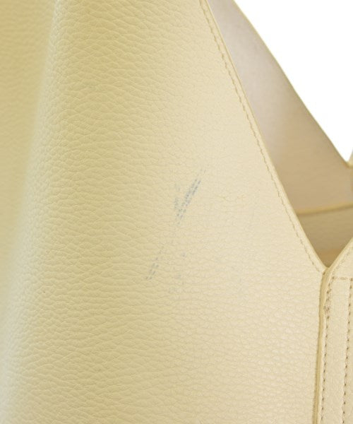 GUSCIO กระเป๋าถือขนาดใหญ่