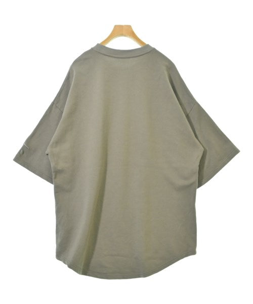 CVTVLIST เสื้อยืด/เสื้อท็อปส์