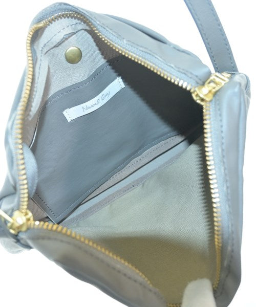 Neutral Gray กระเป๋าสะพาย