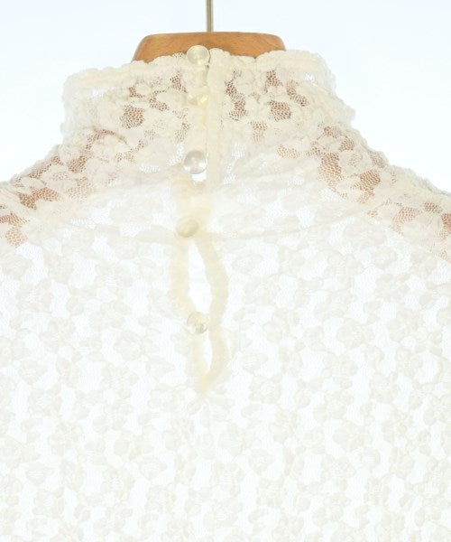 loren เสื้อยืด/เสื้อท็อปส์