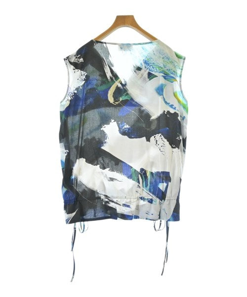 STUMBLY เสื้อสตรี