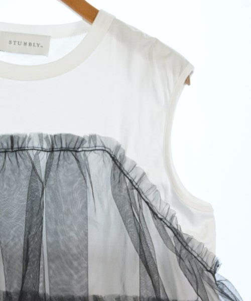 STUMBLY เสื้อยืด/เสื้อท็อปส์
