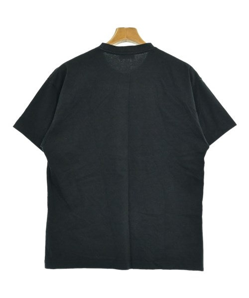 AUBETT เสื้อยืด/เสื้อท็อปส์