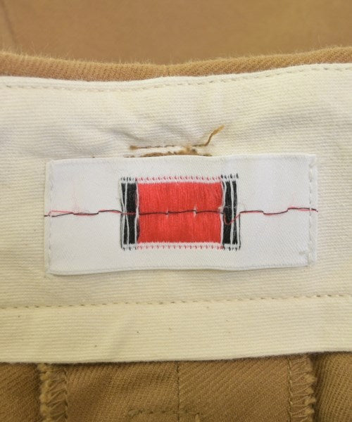 by H. กางเกง อื่น