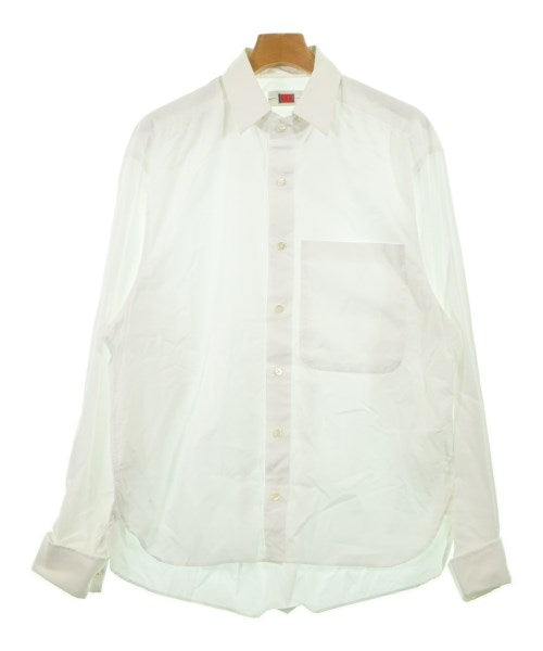 by H. เสื้อลำลอง