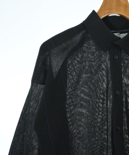 CFCL เสื้อลำลอง