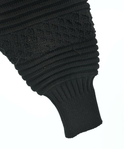 CFCL เสื้อกันหนาว