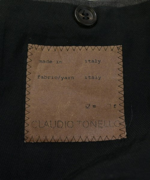 CLAUDIO TONELLO ชุดสูทแบบครบเซต (อื่นๆ)