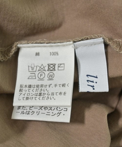 liriito เสื้อยืด/เสื้อท็อปส์