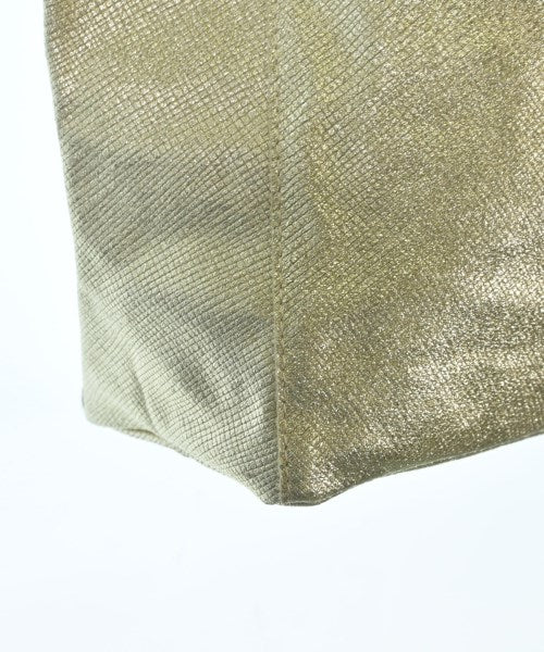 MARLON กระเป๋าถือขนาดใหญ่