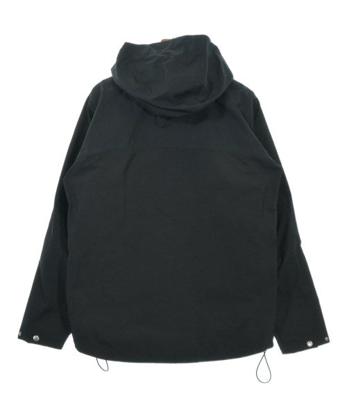 ARNAR MAR JONSSON เสื้อพาร์กาภูเขา