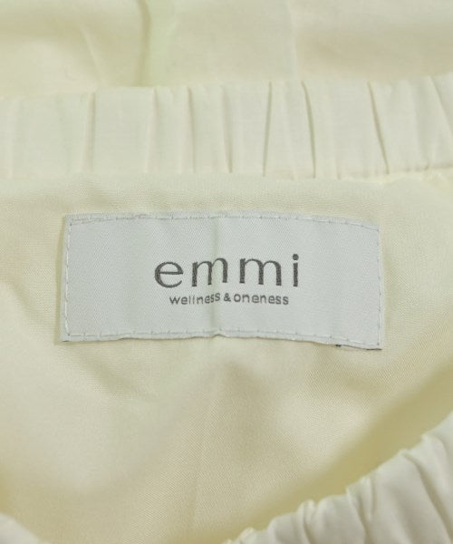 emmi เสื้อสตรี