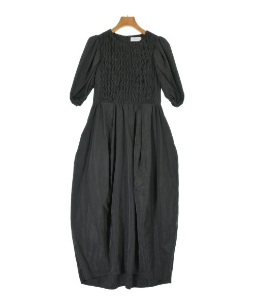 emmi ชุดเดรส