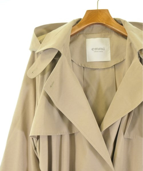 emmi atelier เสื้อกันฝน