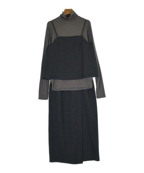 emmi ชุดสูทแบบครบเซต (อื่นๆ)