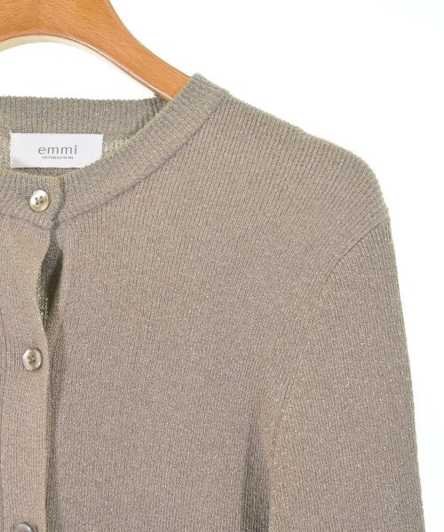emmi เสื้อกันหนาว