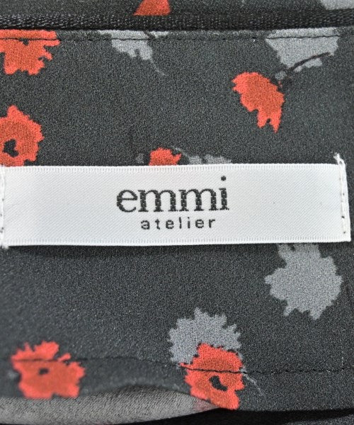 emmi atelier ชุดเดรส