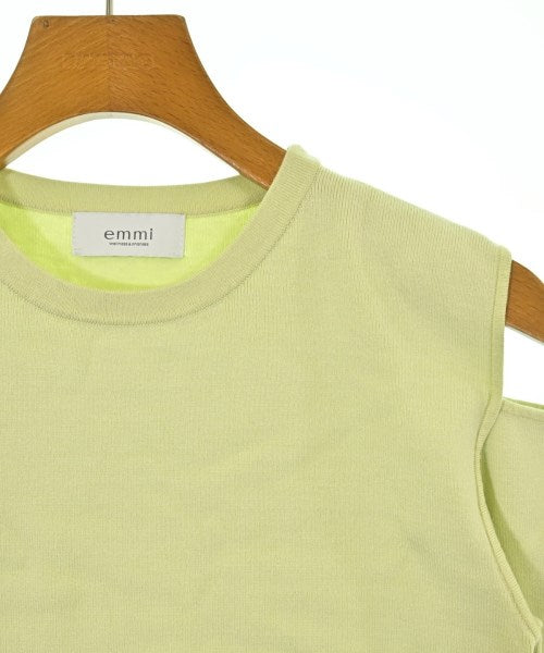 emmi เสื้อยืด/เสื้อท็อปส์