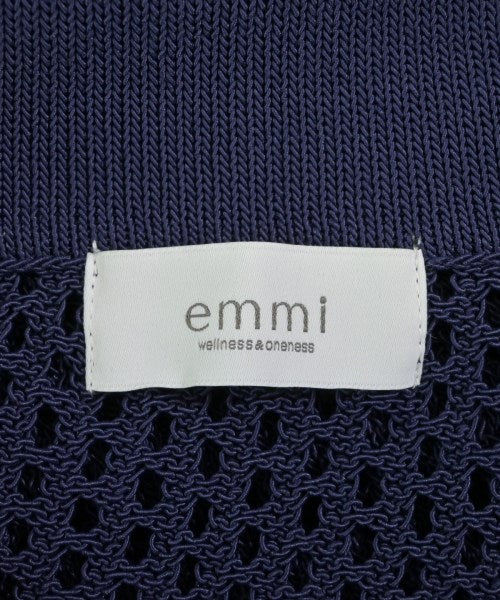 emmi เสื้อกันหนาว