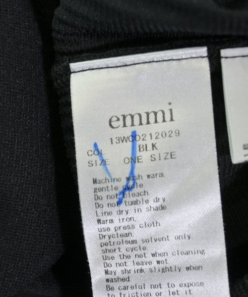 emmi ชุดเดรส