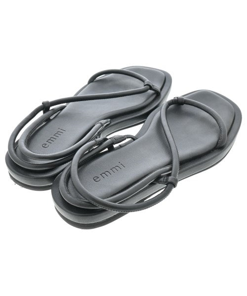 emmi รองเท้าแตะ