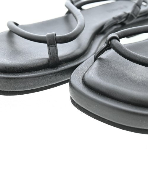 emmi รองเท้าแตะ