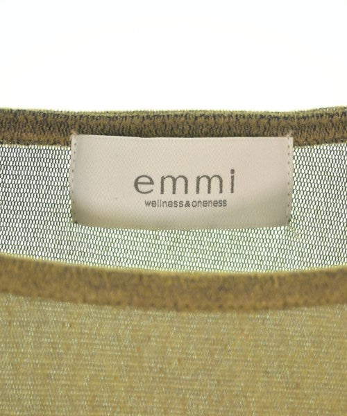 emmi เสื้อกันหนาว