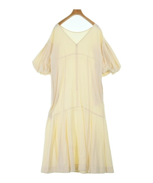 emmi ชุดเดรส