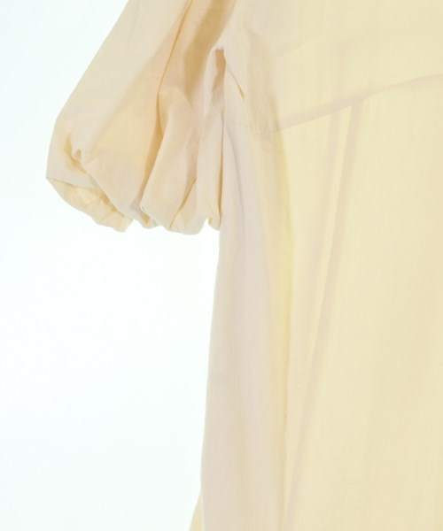 emmi ชุดเดรส