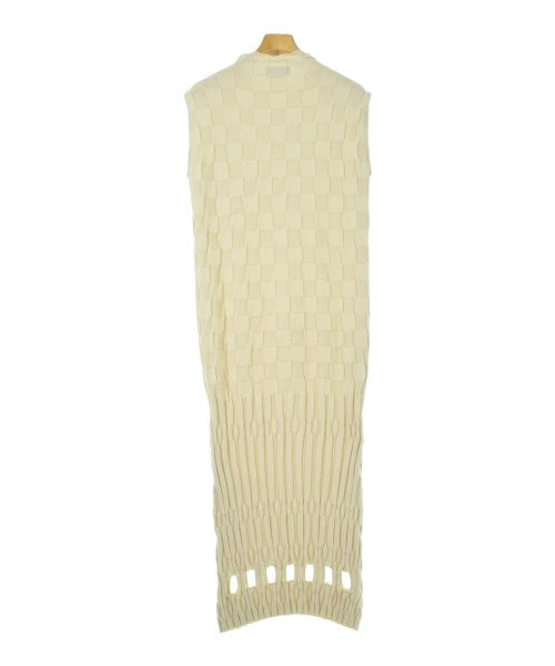 emmi ชุดเดรส