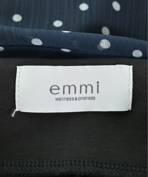 emmi ชุดเดรส