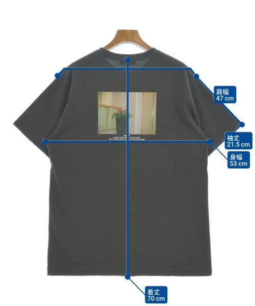 emmi เสื้อยืด/เสื้อท็อปส์