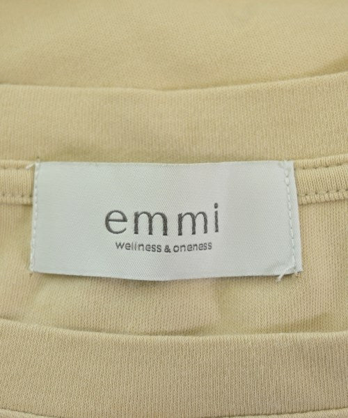emmi ชุดเดรส