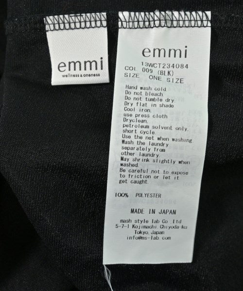 emmi เสื้อยืด/เสื้อท็อปส์
