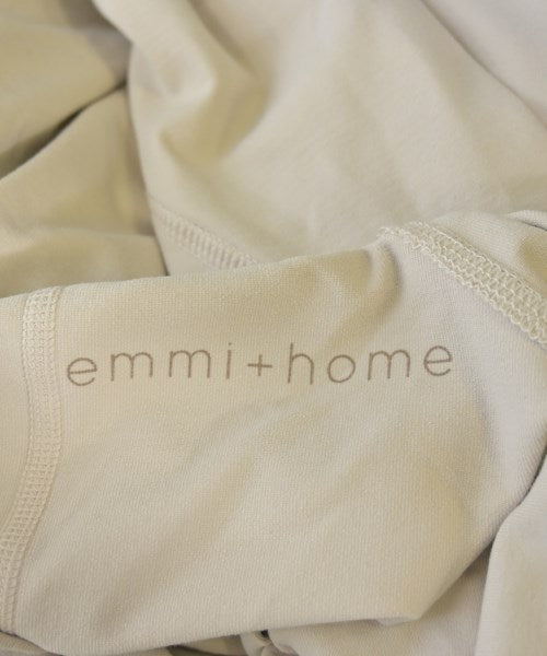 emmi ชุดเดรส