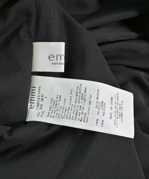 emmi ชุดเดรส