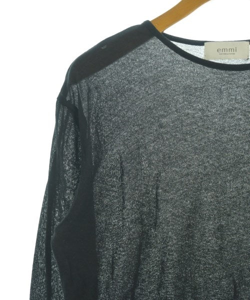 emmi เสื้อยืด/เสื้อท็อปส์