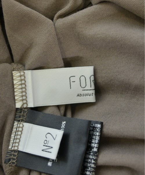 FORMO เสื้อยืด/เสื้อท็อปส์