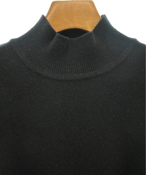 INella เสื้อกันหนาว