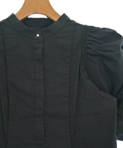 INella เสื้อลำลอง