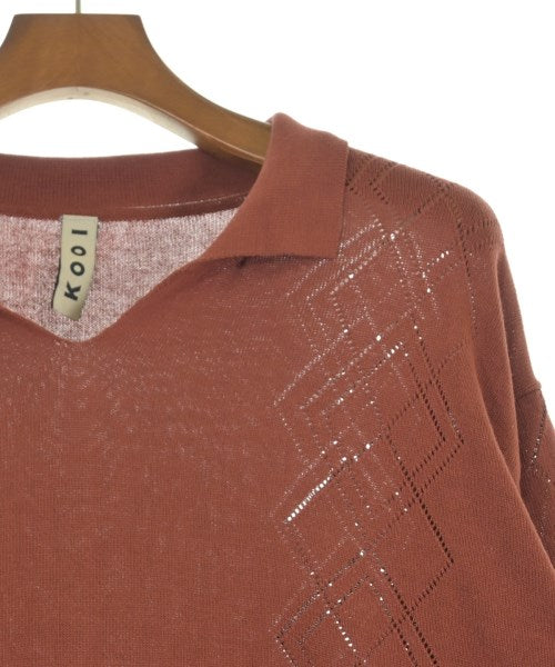 KOOI เสื้อกันหนาว